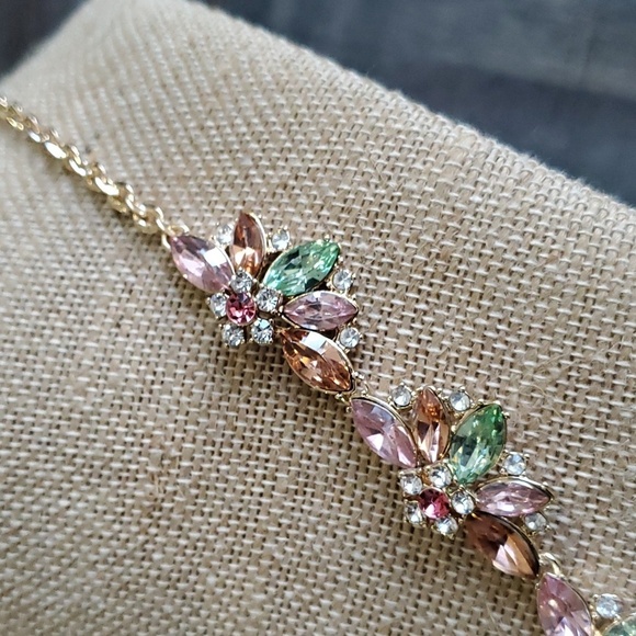 17 inch NECKLACE with Extension Gold Tone Pink Green Gems Floral Feminine Fairy - Picture 2 of 8